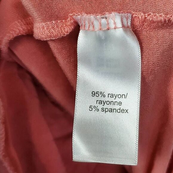 Maurices 24/7 Women’s XS Sleeveless Coral Pink Midi Dress Elastic Waist Rayon Sp - Picture 6 of 7